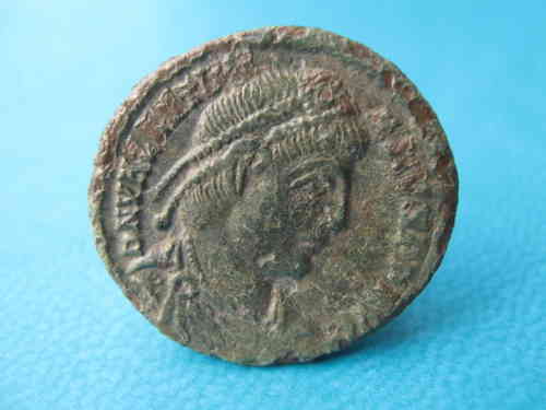 Valentinianus I. - GLORIA ROMANORVM
